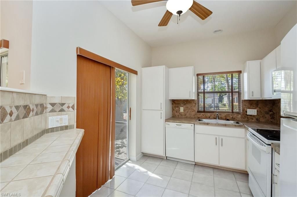 10714 San Tropez Cir , Estero, FL 33928 Photo