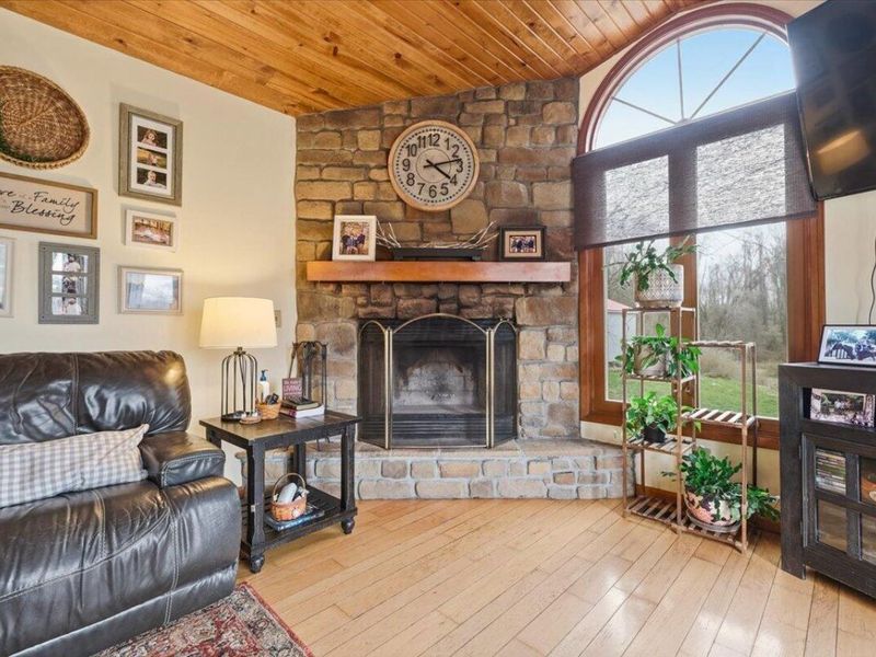 13739 Old Mansfield Road, Mount Vernon, OH 43050 Photo 10