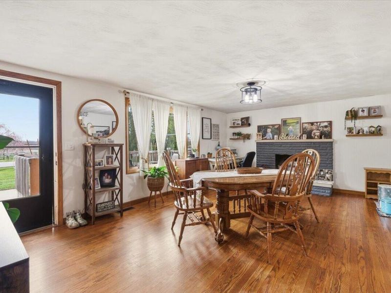 13739 Old Mansfield Road, Mount Vernon, OH 43050 Photo 2