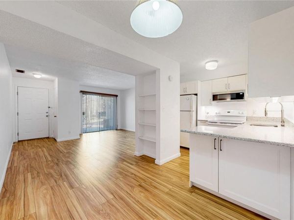 5300 E Cherry Creek South Drive , Unit 914, Denver, CO 80246