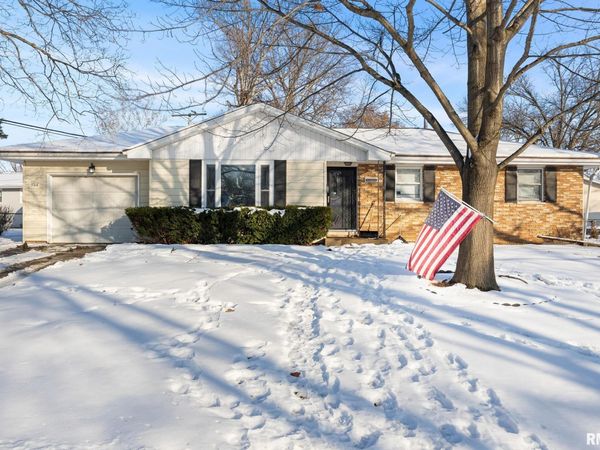 5514 N Jesters Court, Peoria, IL 61614