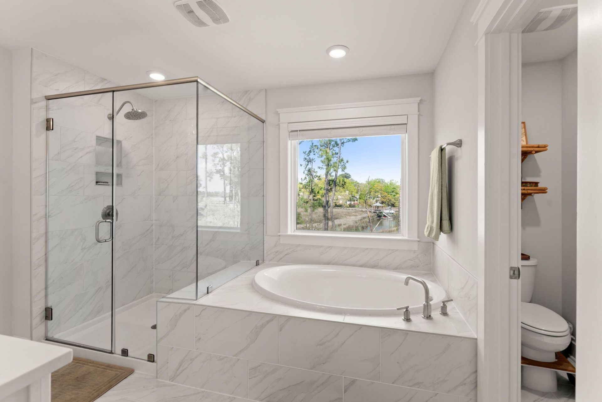 2206 Waterfowl Lane Photo 32