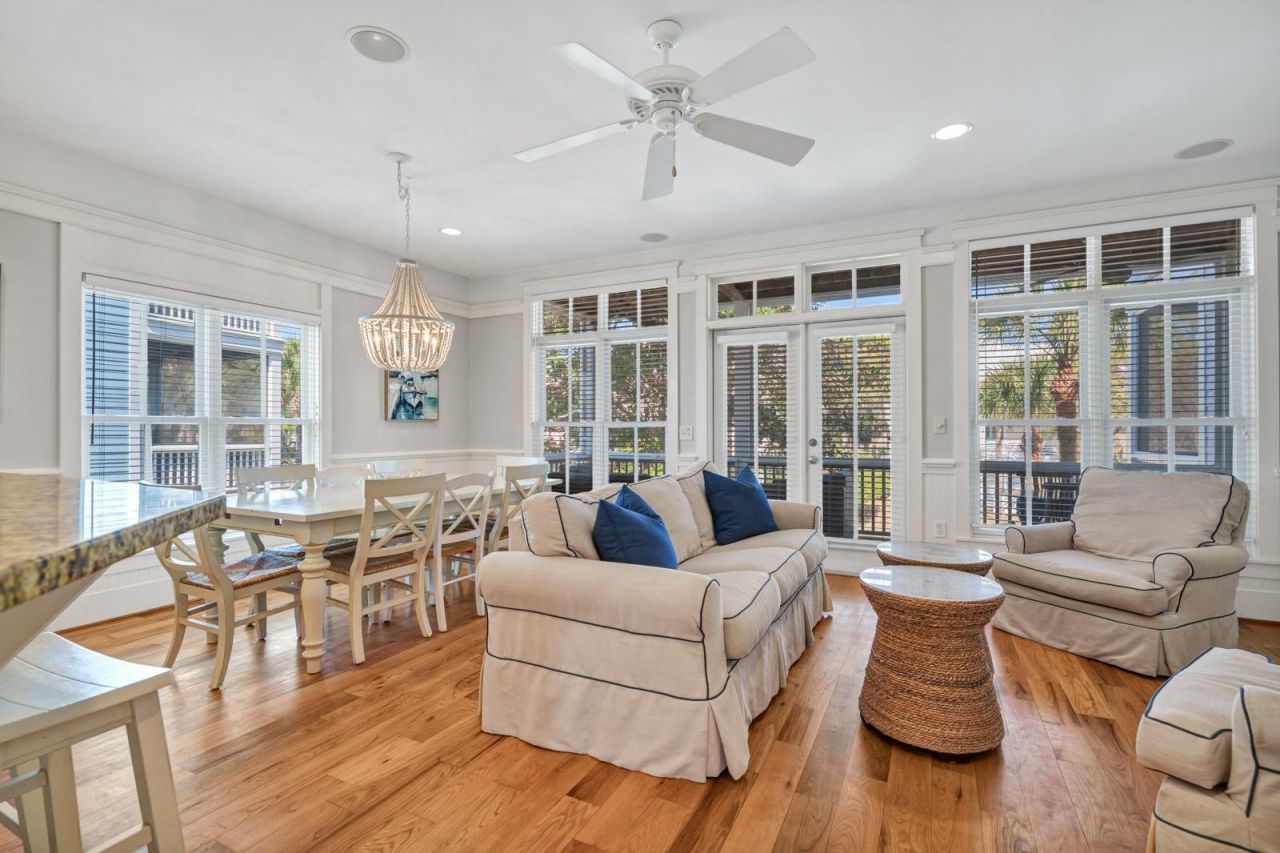 805 Jungle Road Photo 18