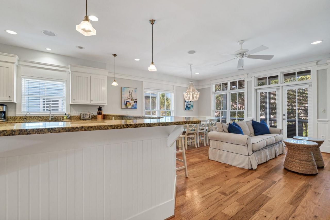 805 Jungle Road Photo 19