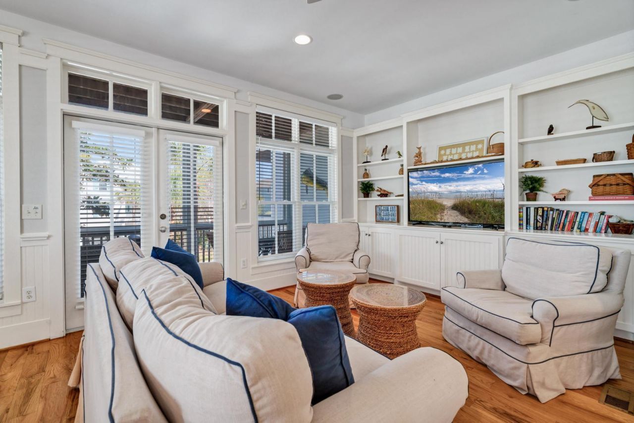 805 Jungle Road Photo 20