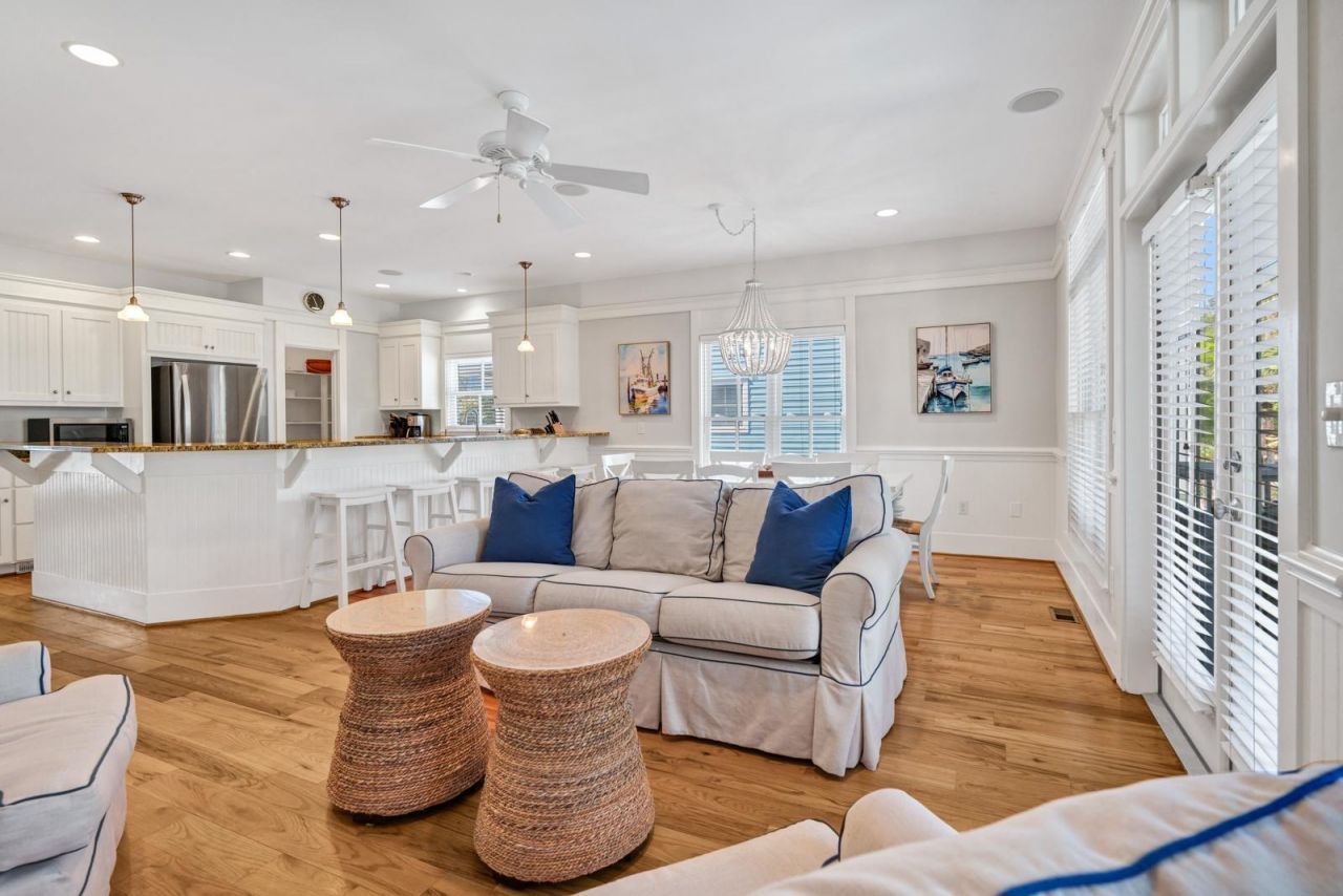 805 Jungle Road Photo 29