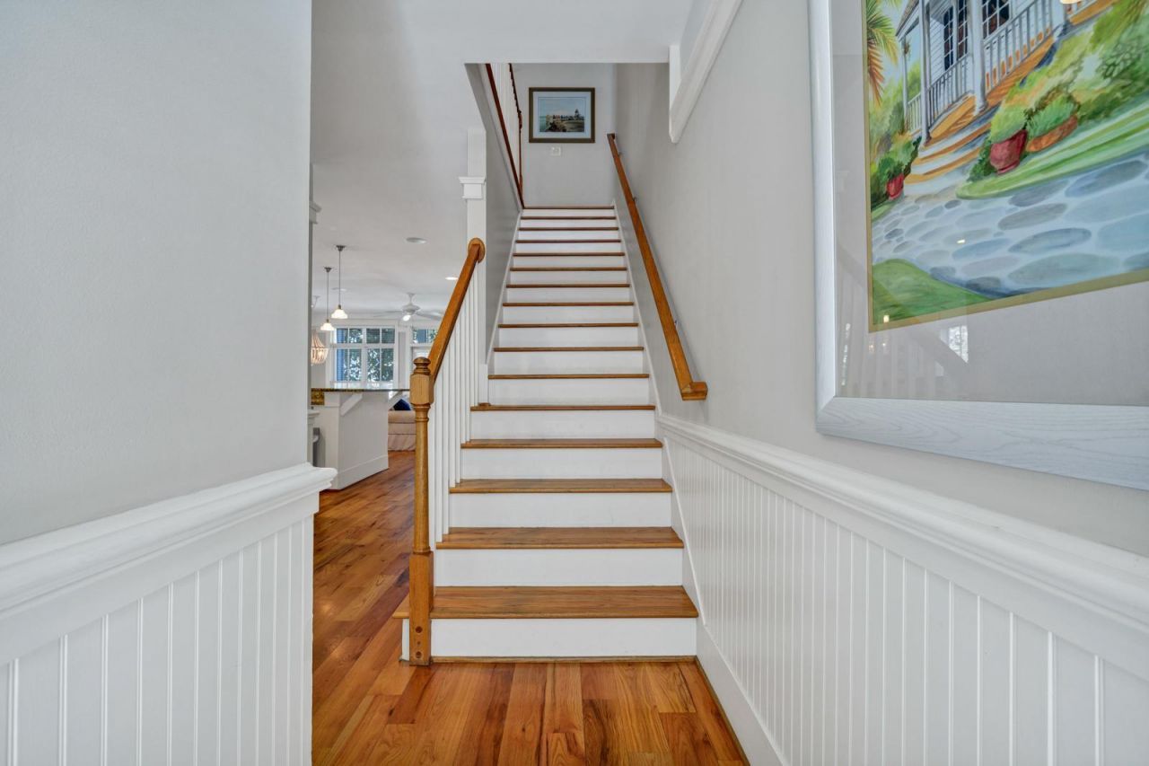 805 Jungle Road Photo 35