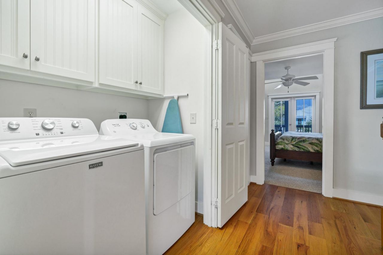 805 Jungle Road Photo 36