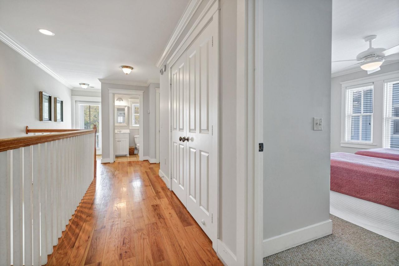 805 Jungle Road Photo 45