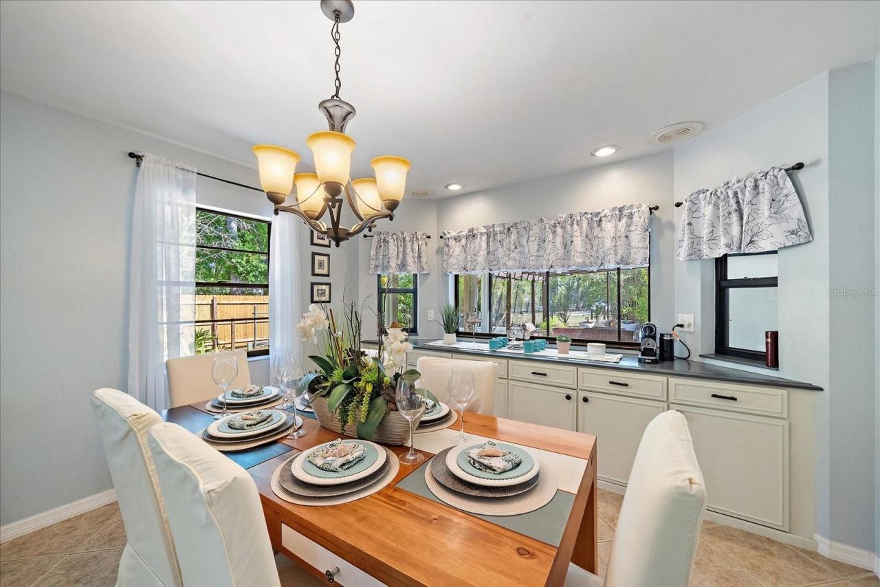 3246 Maiden Lane, Sarasota, FL 34231 Photo