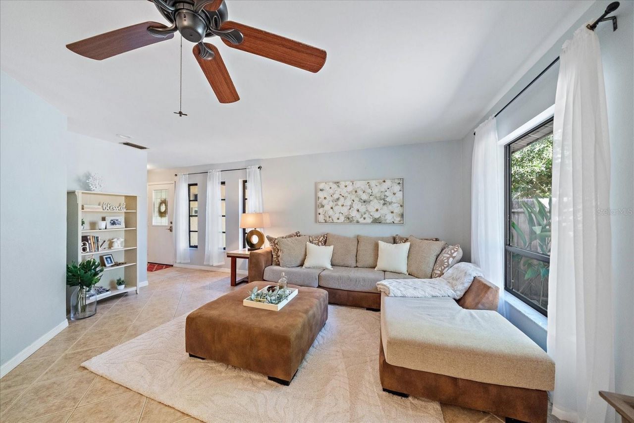 3246 Maiden Lane, Sarasota, FL 34231 Photo