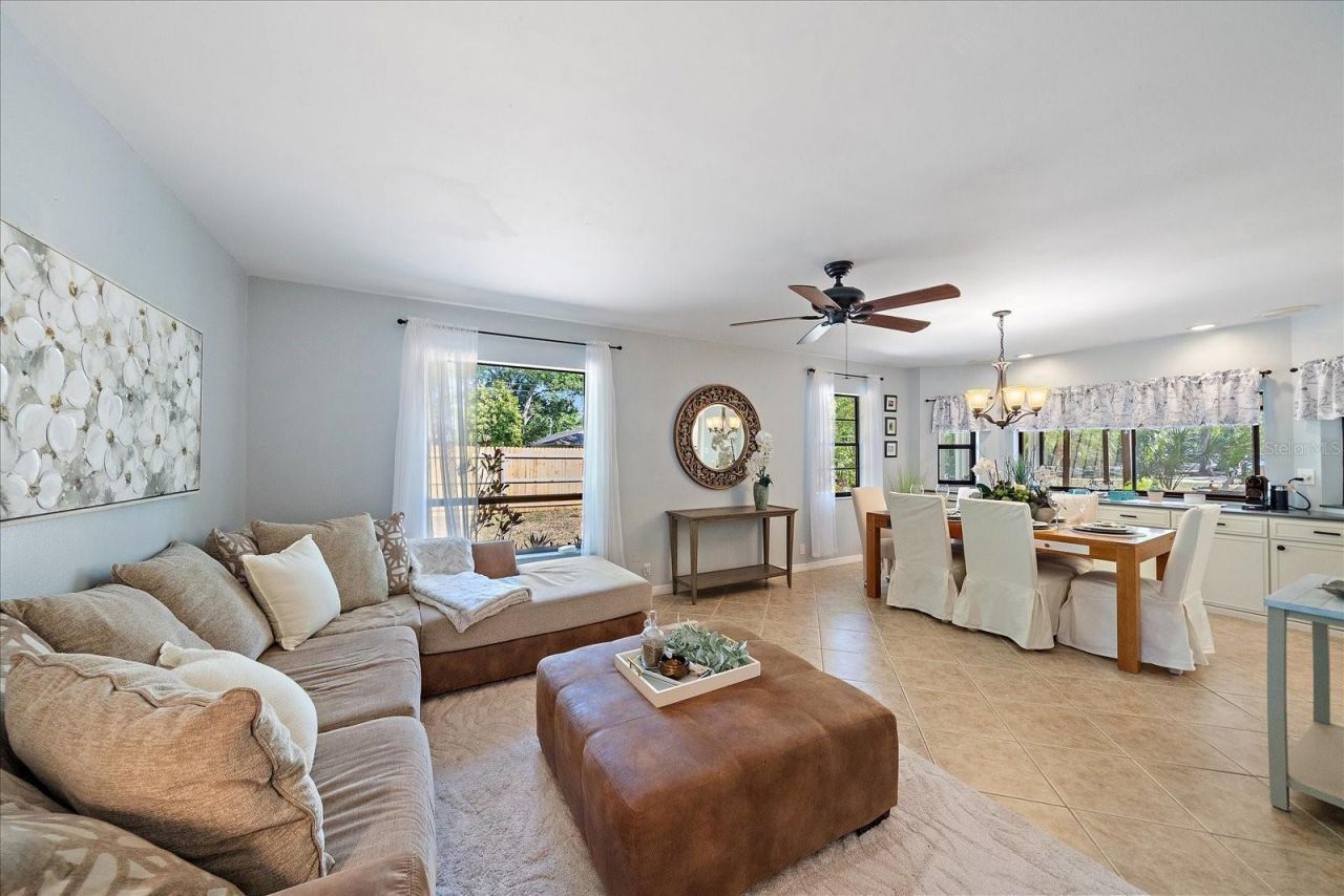 3246 Maiden Lane, Sarasota, FL 34231 Photo