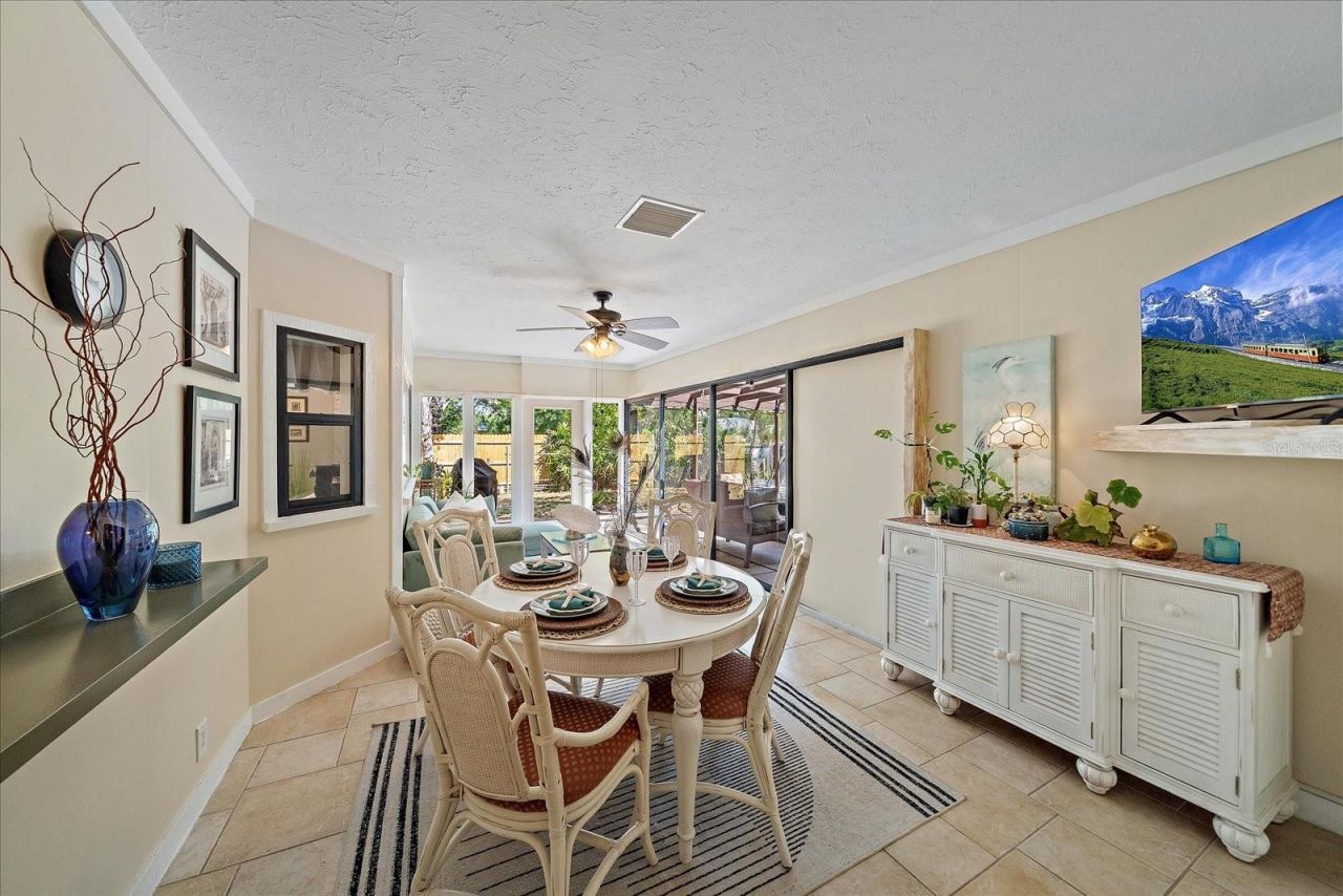 3246 Maiden Lane, Sarasota, FL 34231 Photo