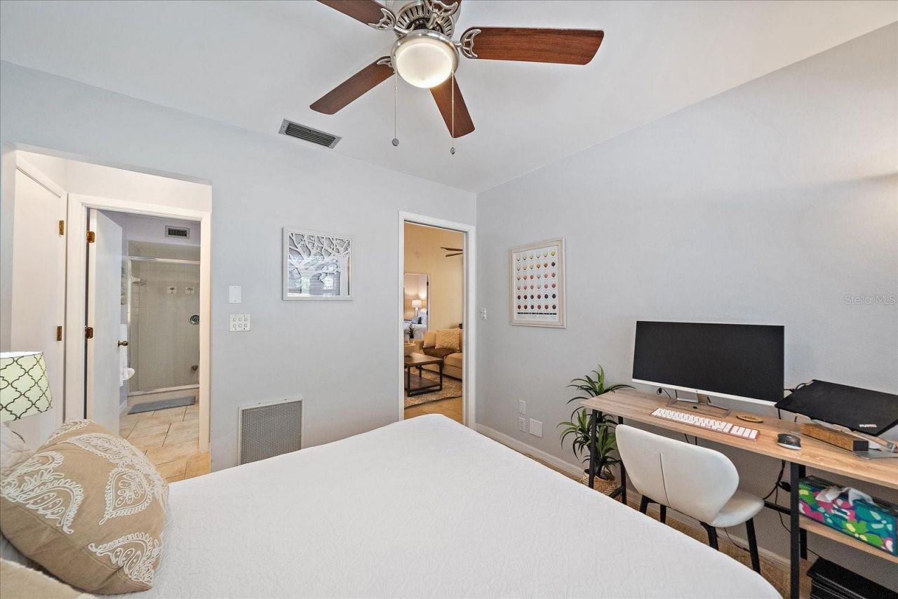3246 Maiden Lane, Sarasota, FL 34231 Photo