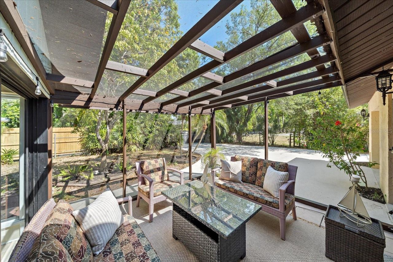 3246 Maiden Lane, Sarasota, FL 34231 Photo