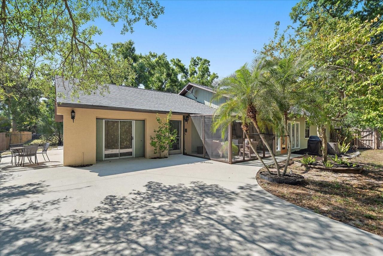 3246 Maiden Lane, Sarasota, FL 34231 Photo