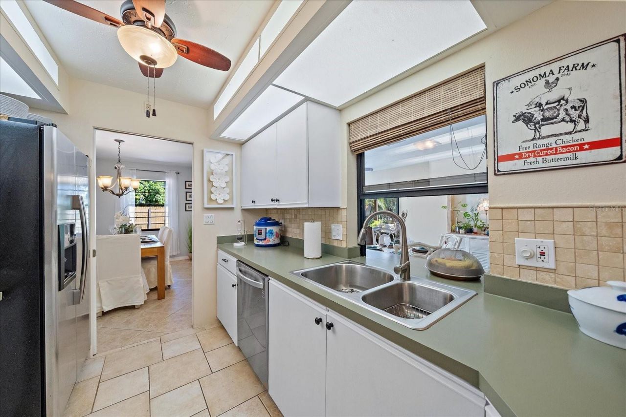 3246 Maiden Lane, Sarasota, FL 34231 Photo