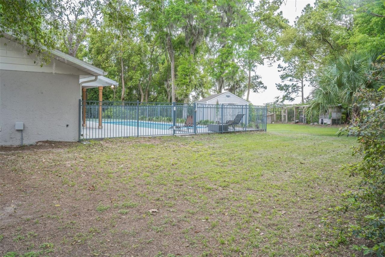 9088 NE 17th Court , Anthony, FL 32617 Photo