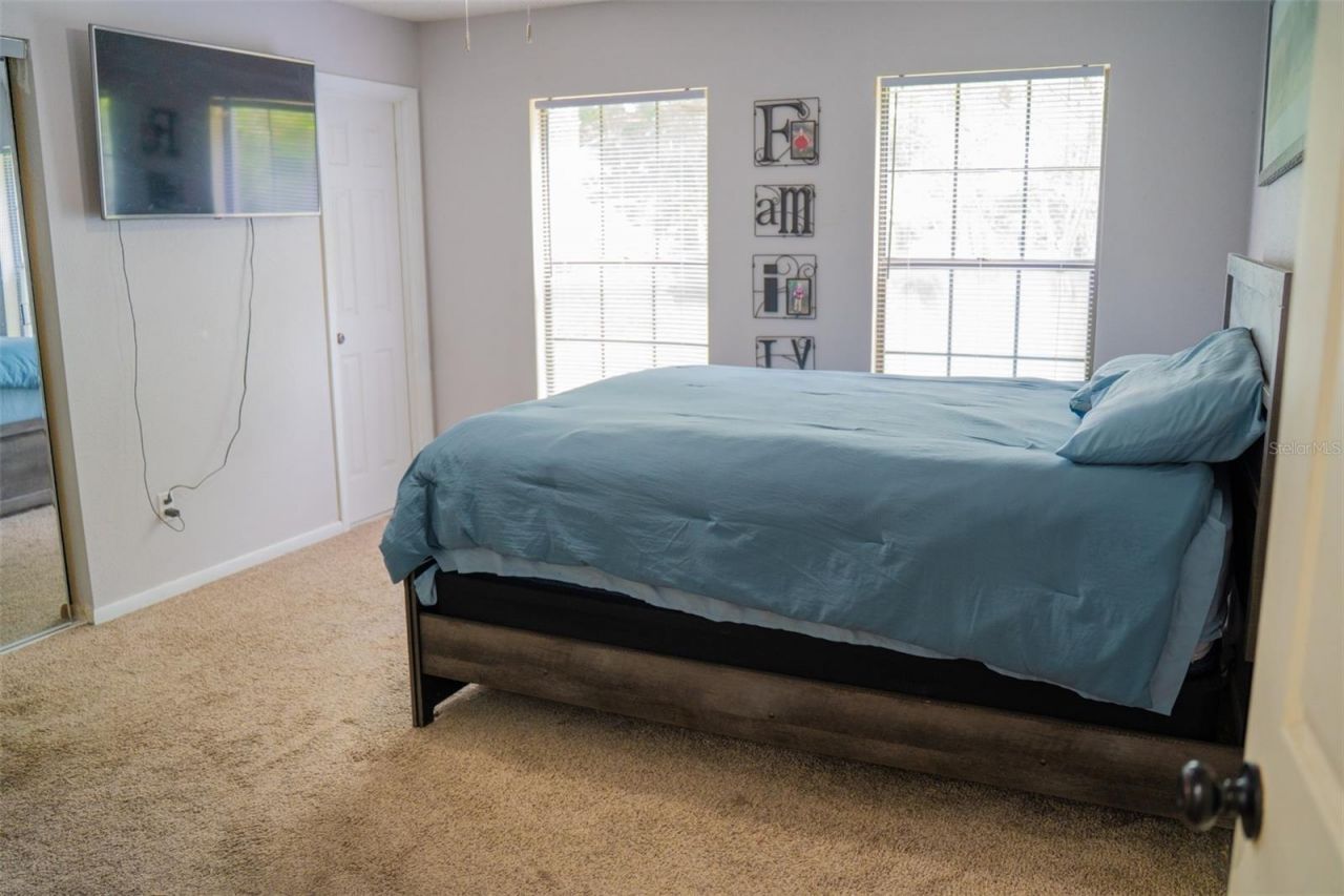 9088 NE 17th Court , Anthony, FL 32617 Photo