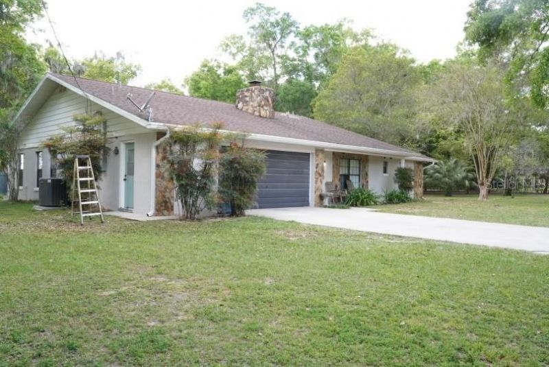 9088 NE 17th Court , Anthony, FL 32617 Photo
