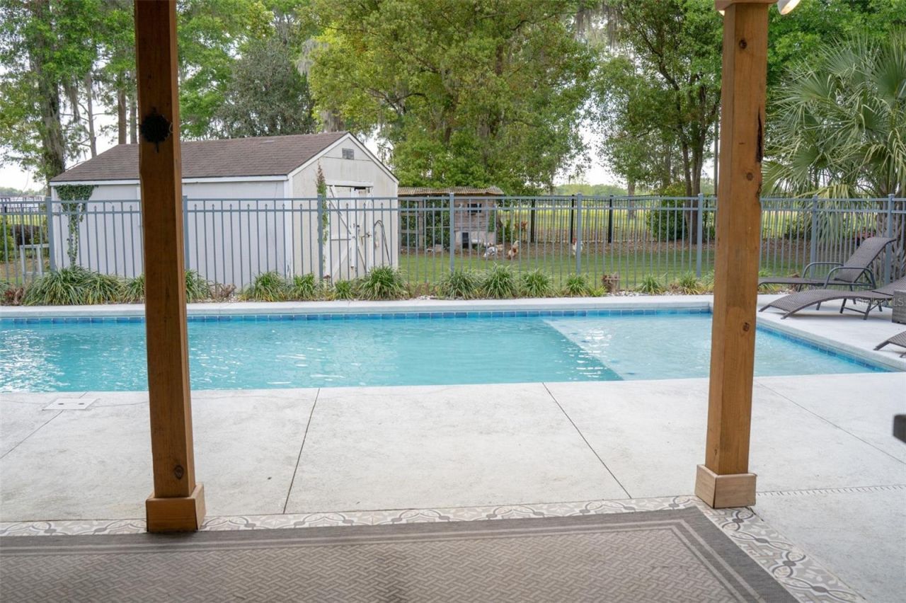 9088 NE 17th Court , Anthony, FL 32617 Photo