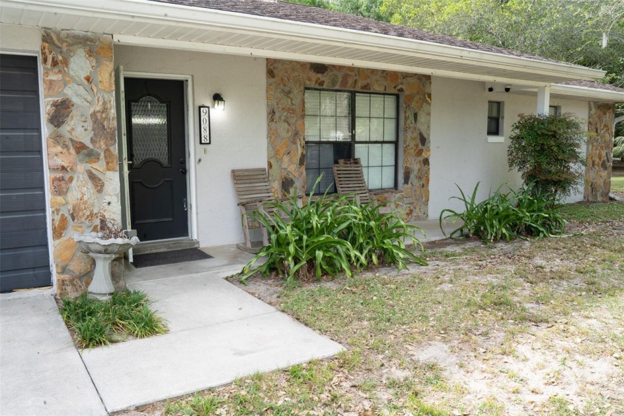 9088 NE 17th Court , Anthony, FL 32617 Photo