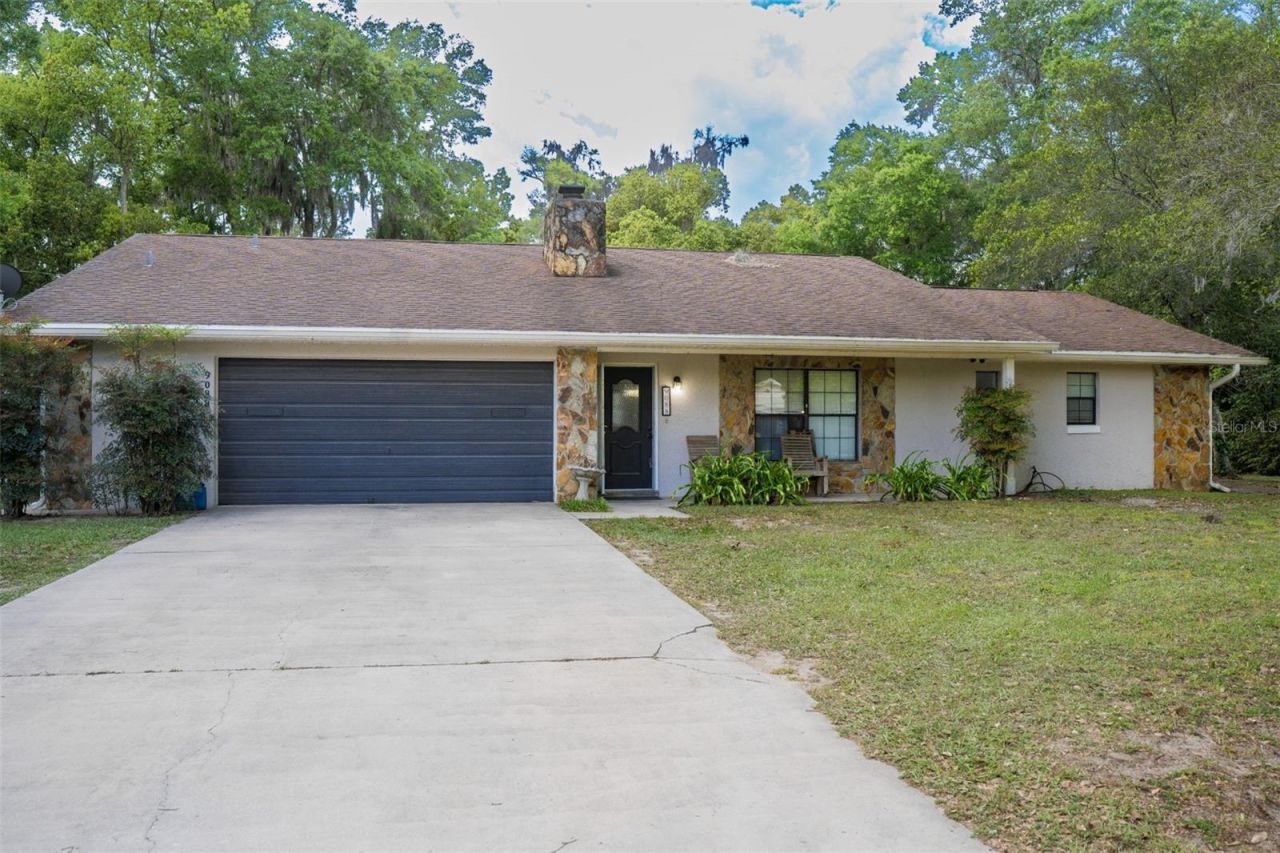 9088 NE 17th Court , Anthony, FL 32617 Photo