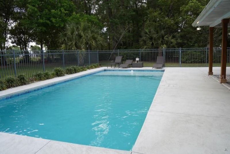 9088 NE 17th Court , Anthony, FL 32617 Photo