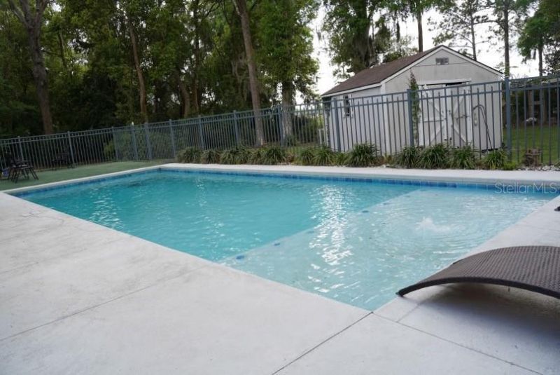 9088 NE 17th Court , Anthony, FL 32617 Photo