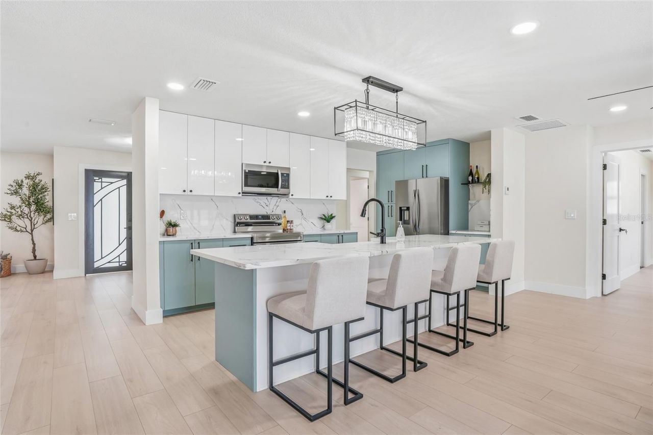 2644 Pebble Beach Drive, Clearwater, FL 33761 Photo