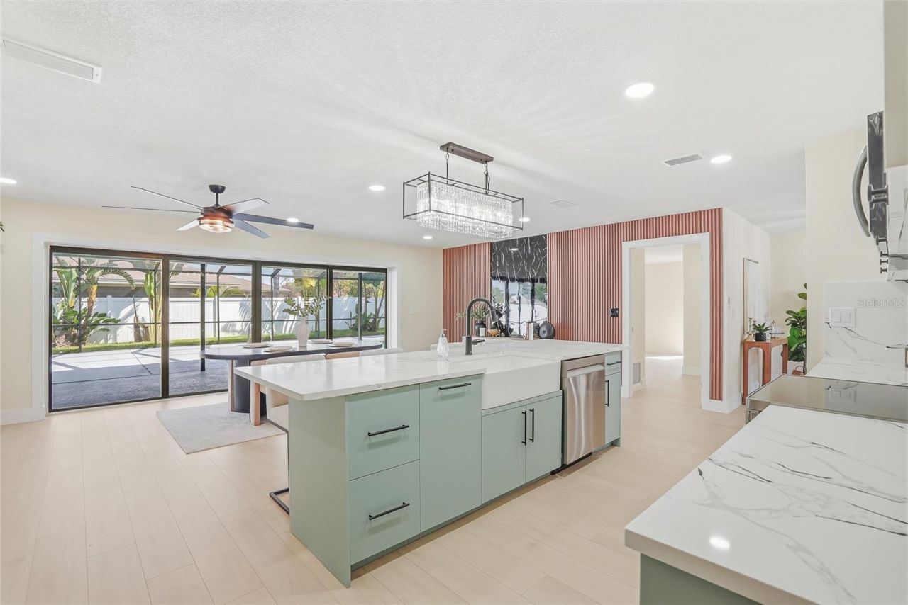 2644 Pebble Beach Drive, Clearwater, FL 33761 Photo