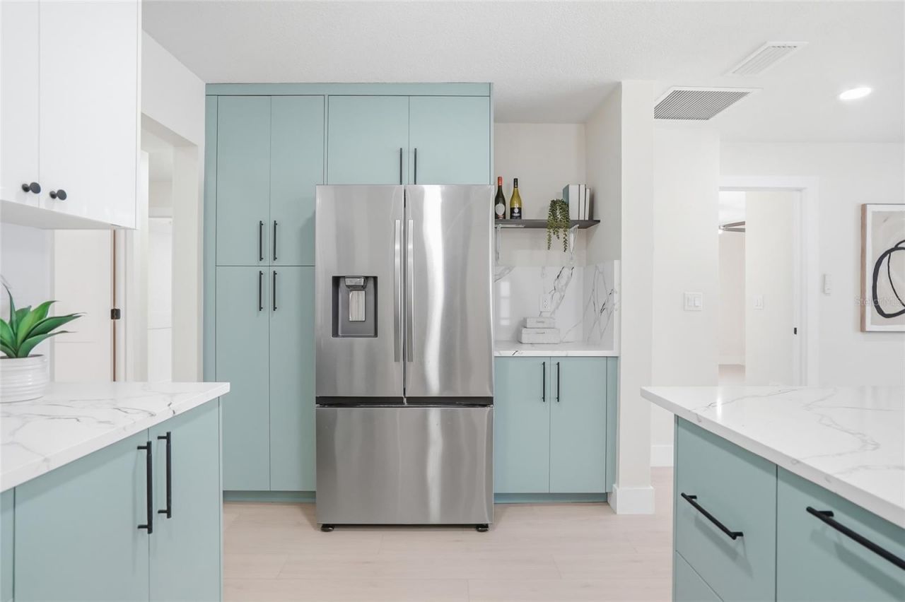 2644 Pebble Beach Drive, Clearwater, FL 33761 Photo