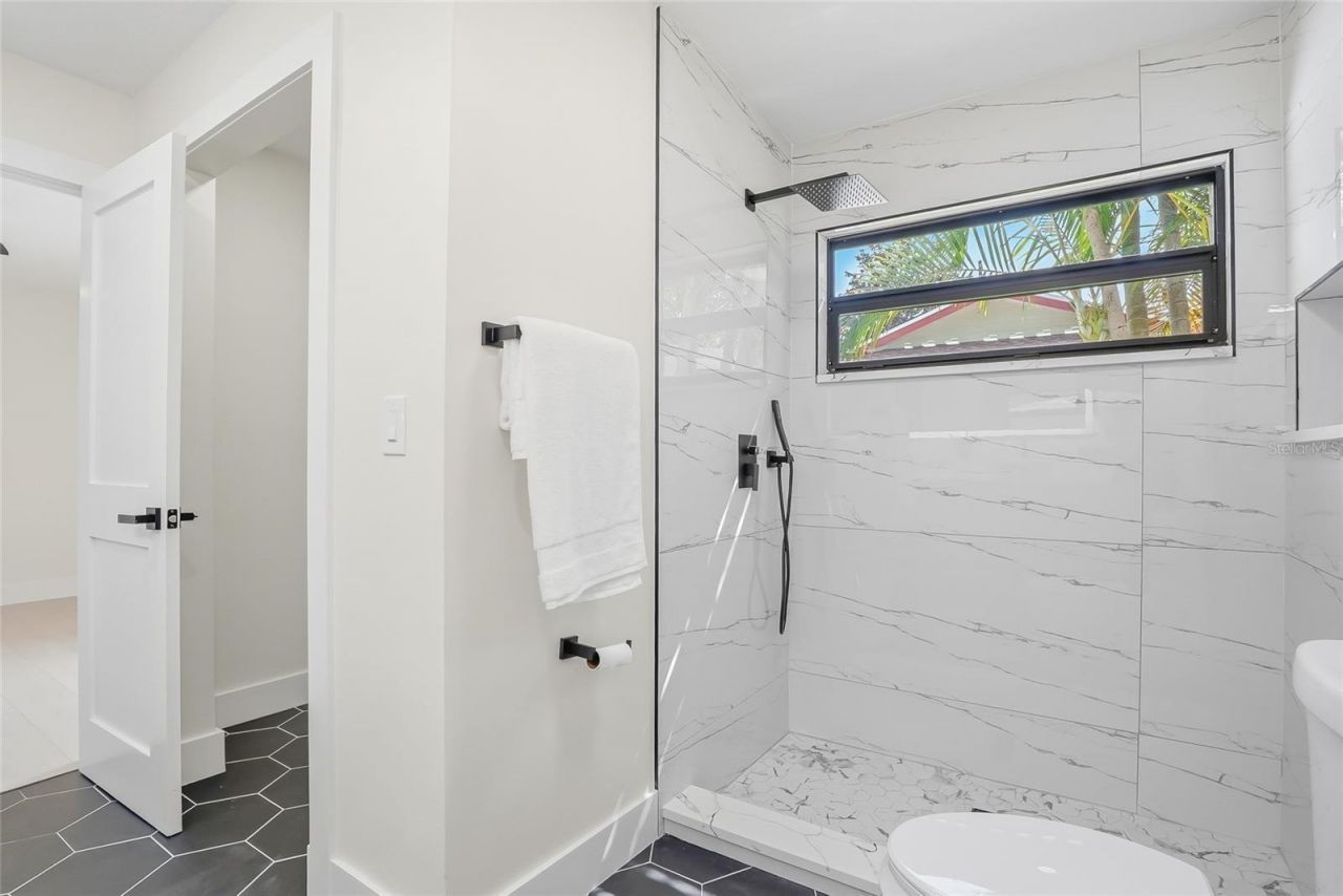 2644 Pebble Beach Drive, Clearwater, FL 33761 Photo