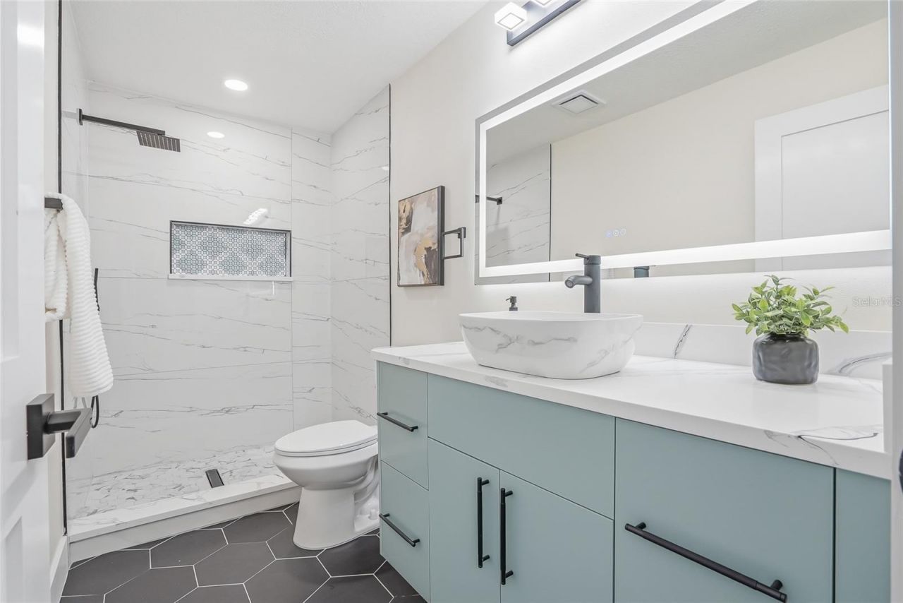 2644 Pebble Beach Drive, Clearwater, FL 33761 Photo