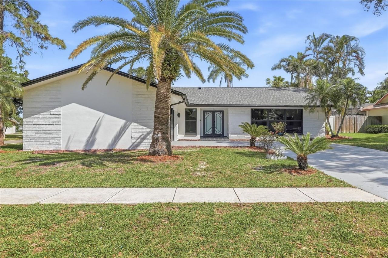 2644 Pebble Beach Drive, Clearwater, FL 33761 Photo