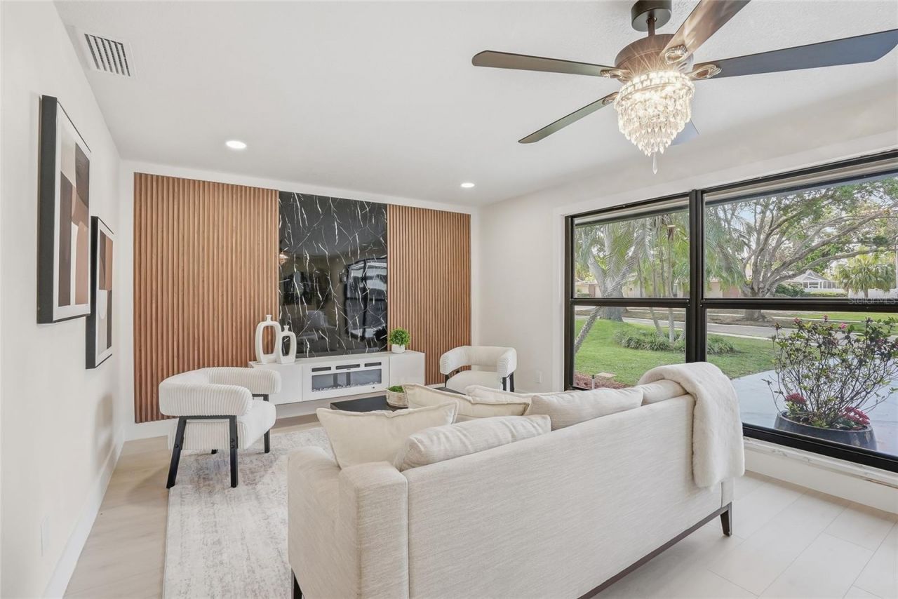 2644 Pebble Beach Drive, Clearwater, FL 33761 Photo