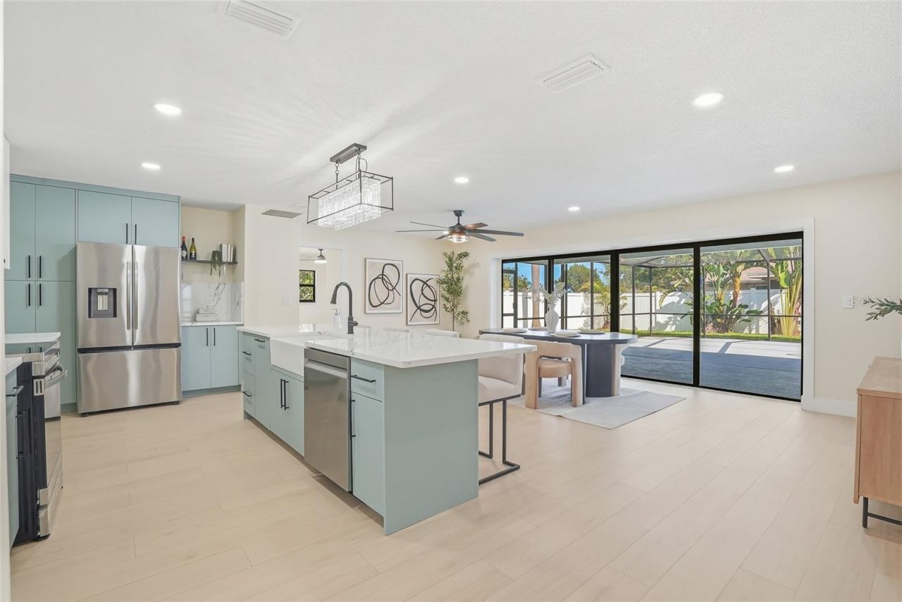 2644 Pebble Beach Drive, Clearwater, FL 33761 Photo