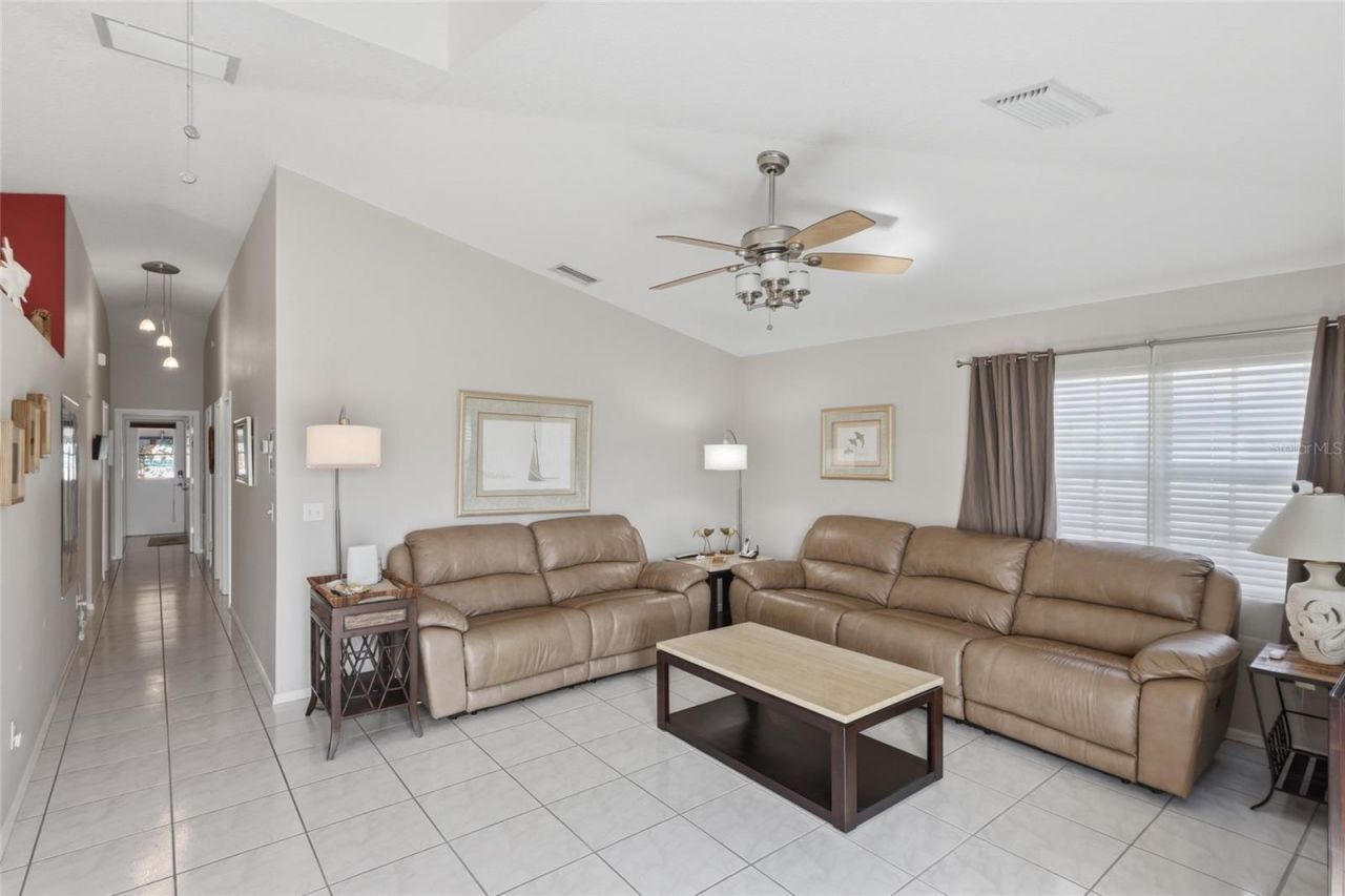 2806 Gulf Drive, Holmes Beach, FL 34217 Photo