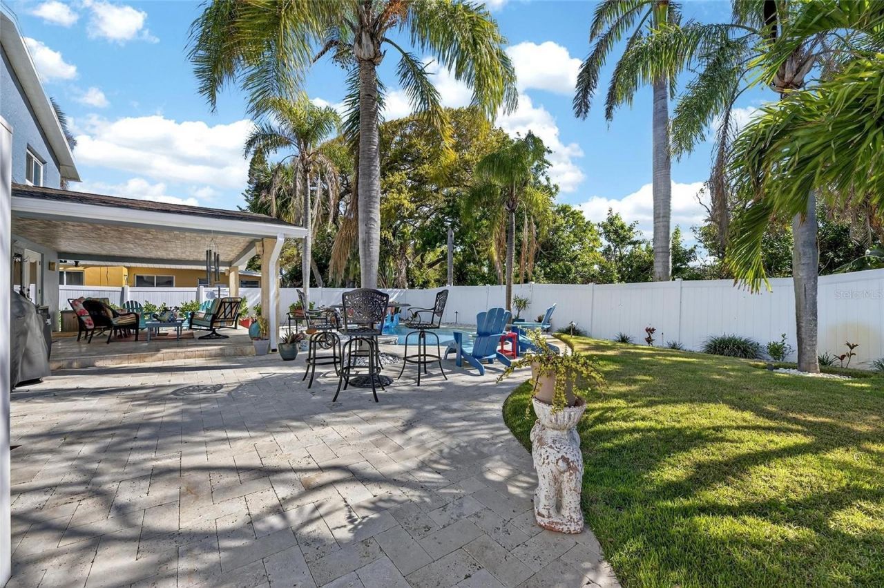 931 Gulf Boulevard, Belleair Beach, FL 33786 Photo