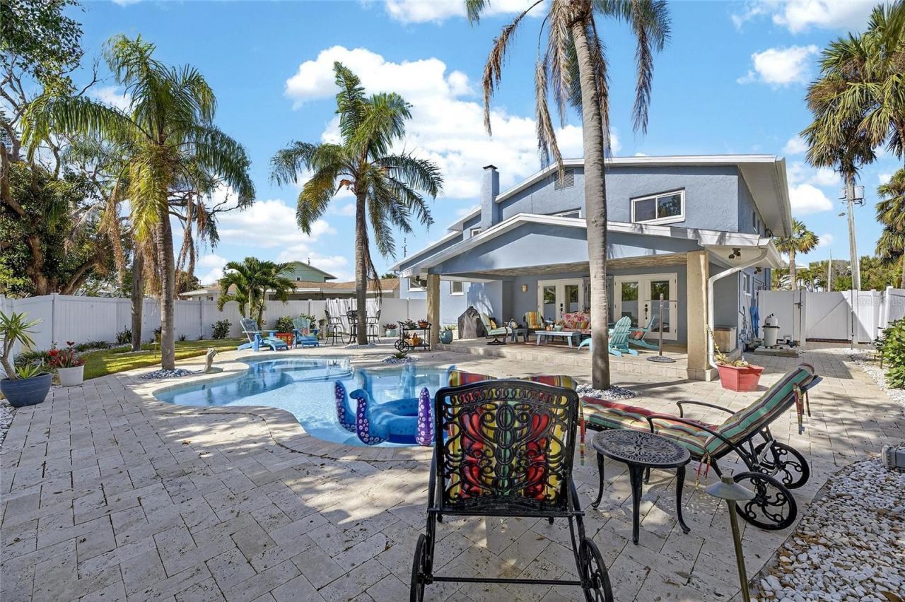 931 Gulf Boulevard, Belleair Beach, FL 33786 Photo
