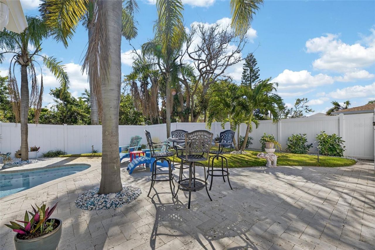 931 Gulf Boulevard, Belleair Beach, FL 33786 Photo