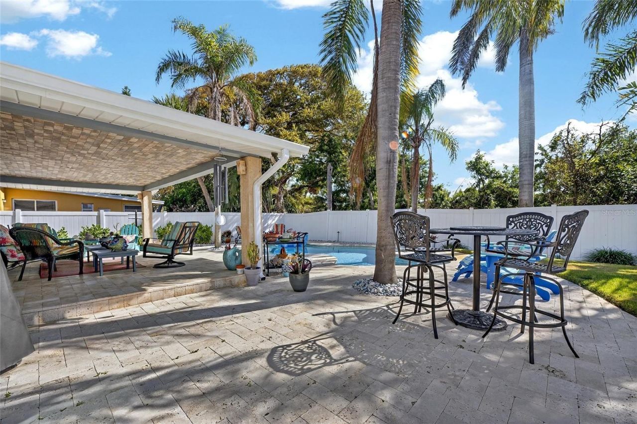 931 Gulf Boulevard, Belleair Beach, FL 33786 Photo