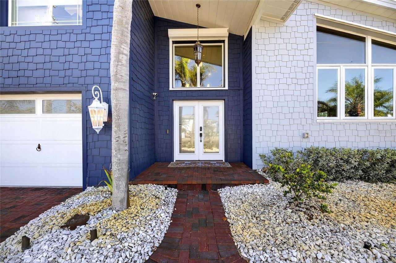 931 Gulf Boulevard, Belleair Beach, FL 33786 Photo