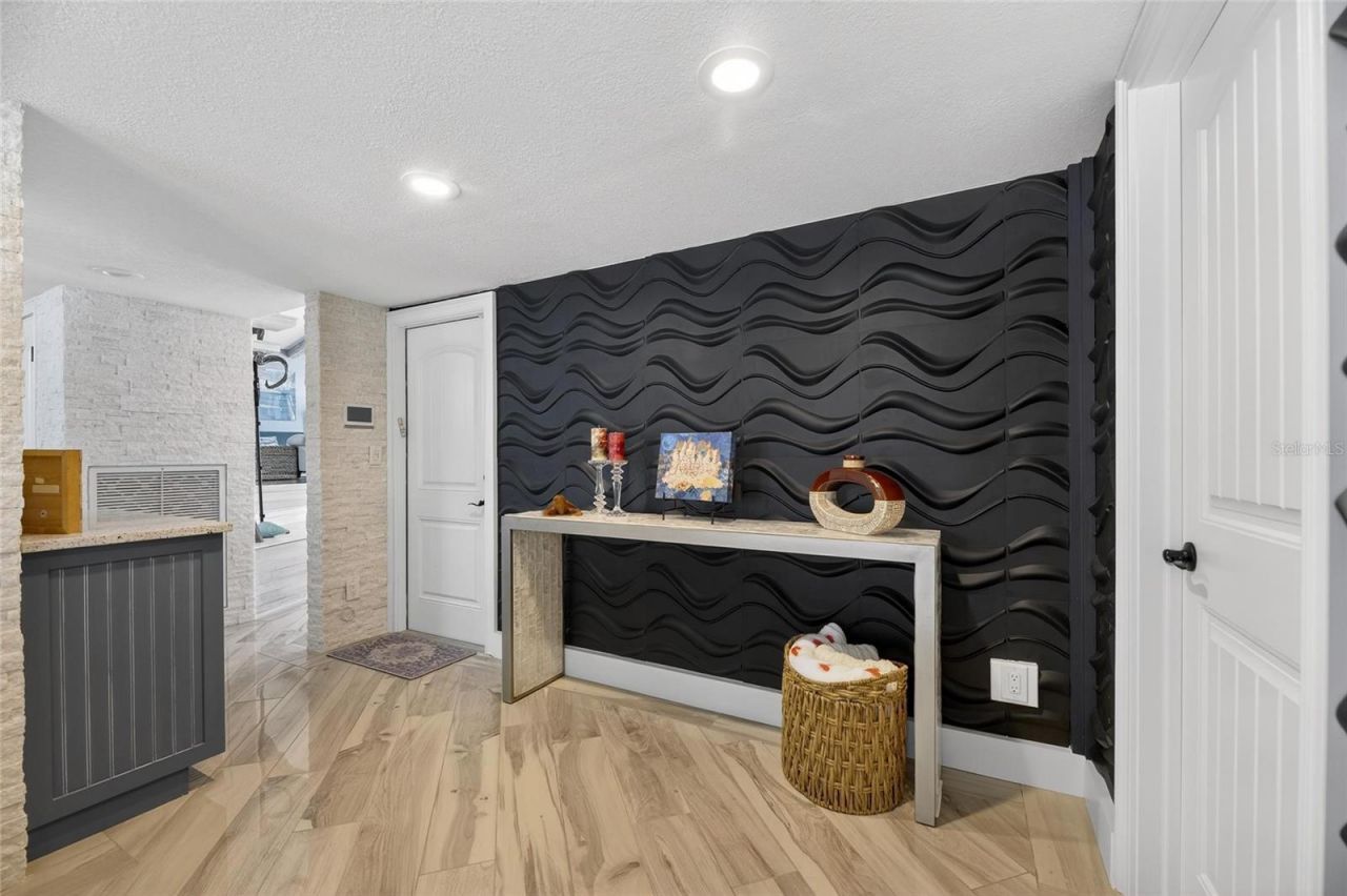 931 Gulf Boulevard, Belleair Beach, FL 33786 Photo