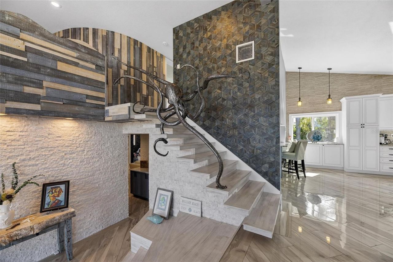 931 Gulf Boulevard, Belleair Beach, FL 33786 Photo