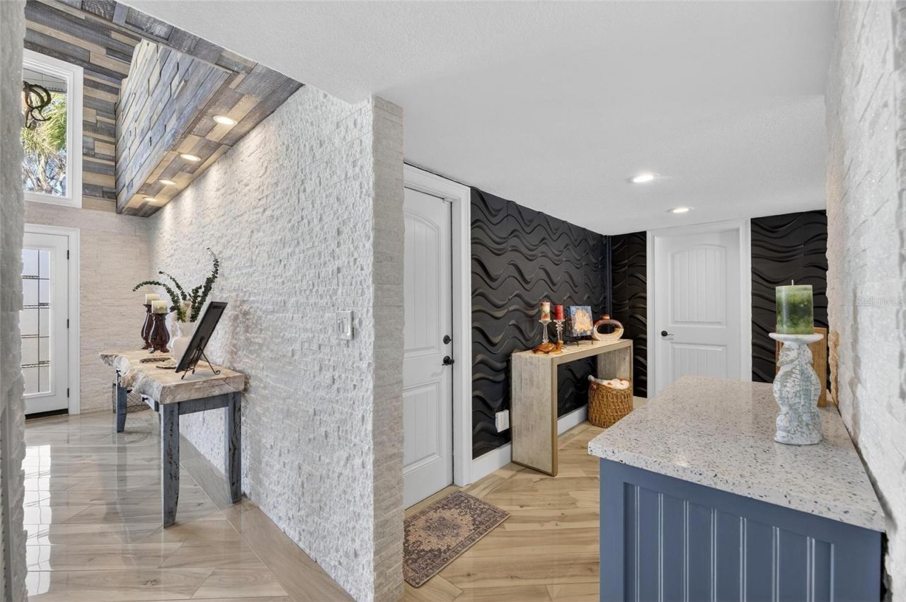 931 Gulf Boulevard, Belleair Beach, FL 33786 Photo