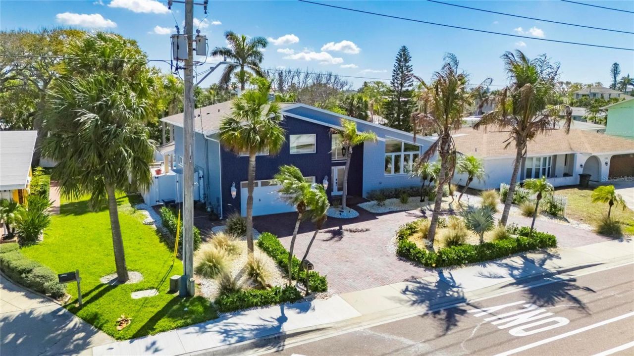 931 Gulf Boulevard, Belleair Beach, FL 33786 Photo