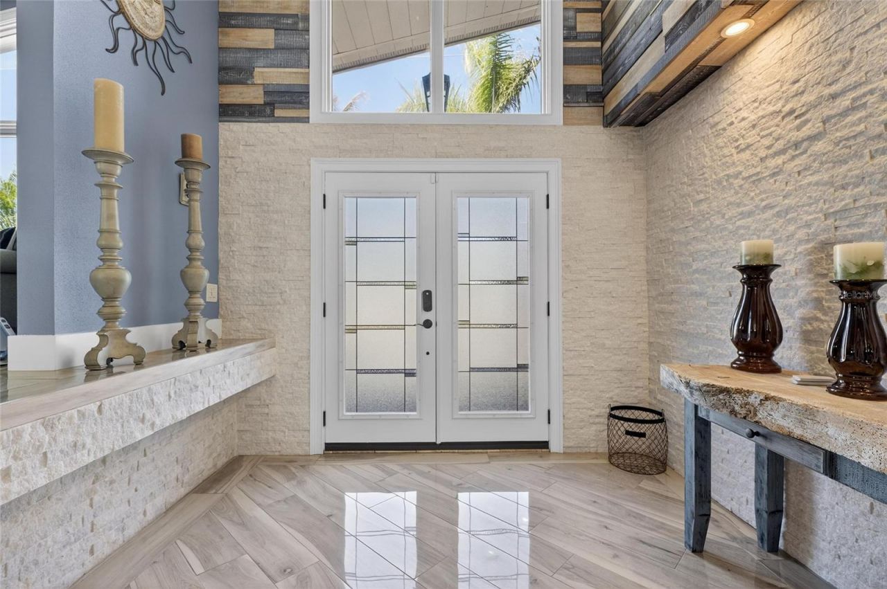 931 Gulf Boulevard, Belleair Beach, FL 33786 Photo