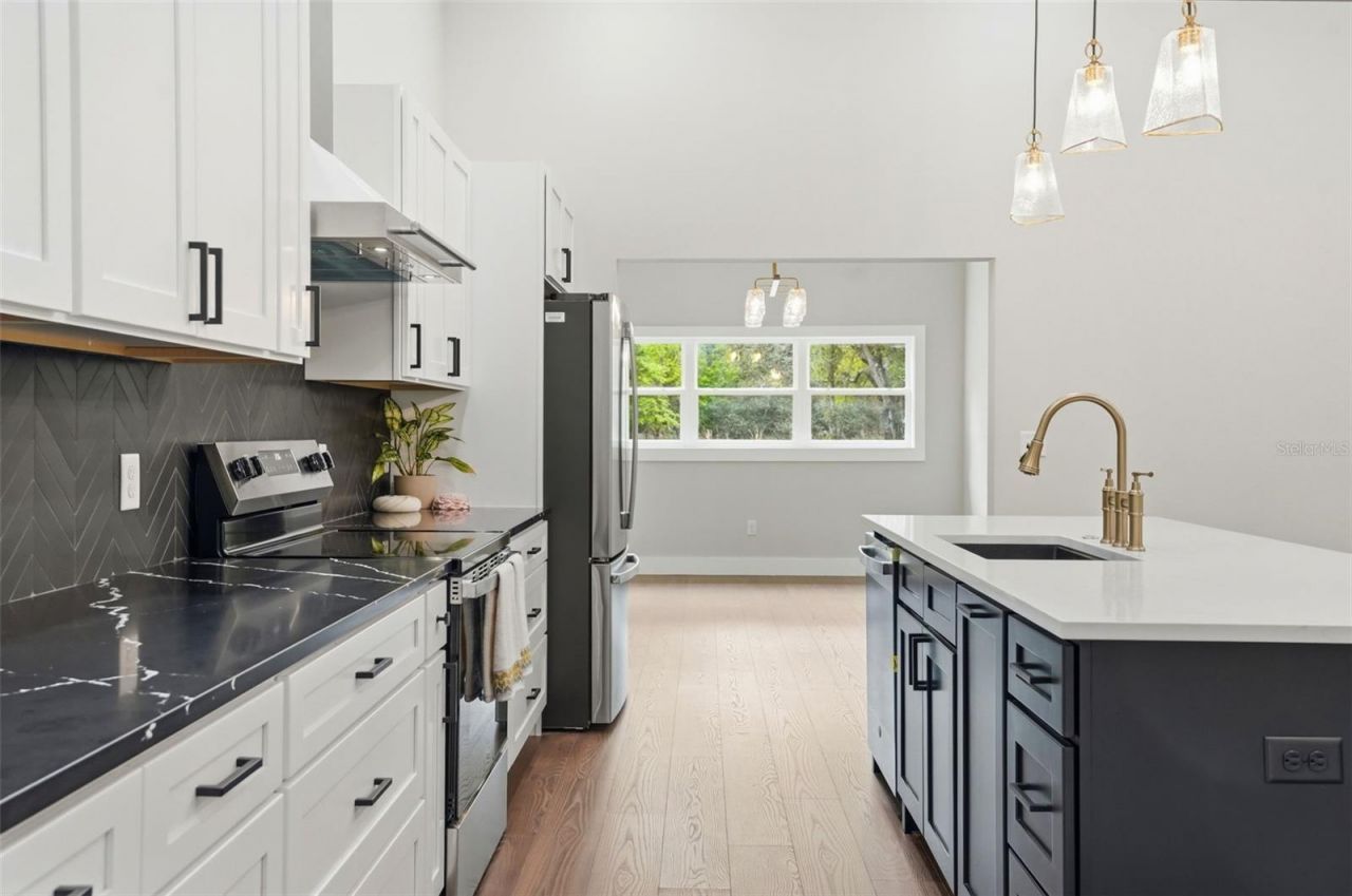 34121 August Avenue , Webster, FL 33597 Photo