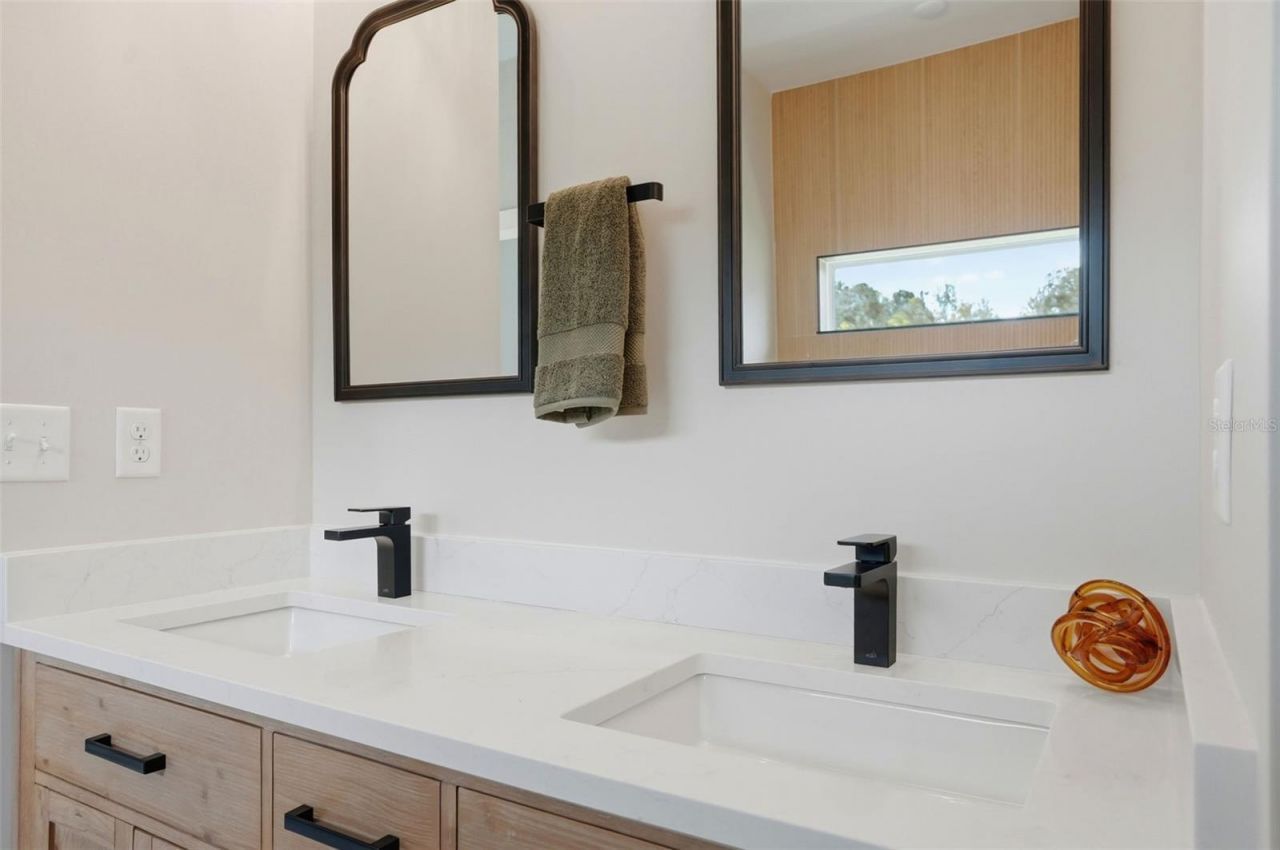 34121 August Avenue , Webster, FL 33597 Photo